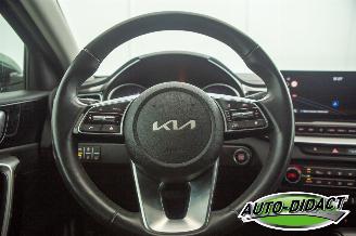 Kia Ceed 1.5 T-GDi Automaat Motorschade MHEV DynamicPlusLine picture 5