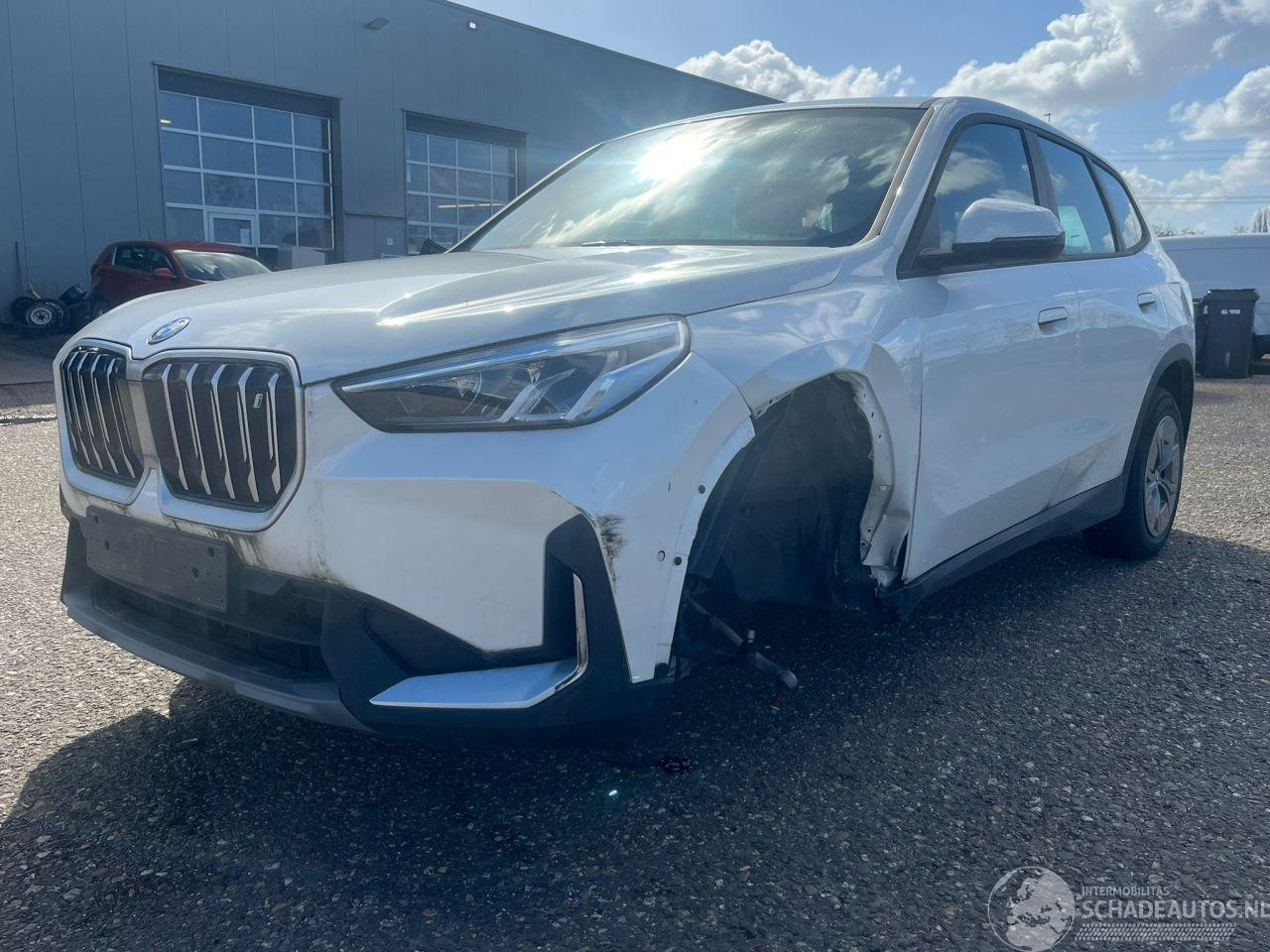 BMW iX1 SOH 100% xDrive30 Automaat 18.900 km 200 kW