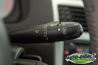 Peugeot 307 1.6-16V Clima Oxygo picture 15