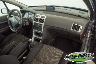 Peugeot 307 1.6-16V Clima Oxygo picture 18