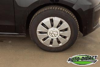 Volkswagen Up! 1.0 BMT move up! Airco picture 24