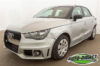 skadebil auto Audi A1 1.6 TDI Airco Admired 2013/9
