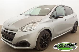 Coche accidentado Peugeot 208 1.2 Like Airco 50kw 78.284 km CARPAS 2018/2