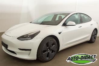 Schadeauto Tesla Model 3 Long Range Dual AWD 75 kWh Pano Batterij 90% 2022/3