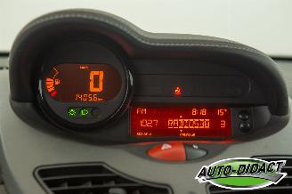 Renault Twingo 1.2-16V Airco Dynamique picture 6