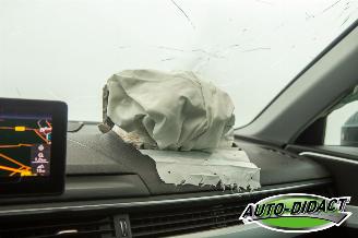 Audi A4 2.0 TDI Automaat Navi Airco picture 29