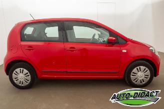 Volkswagen Up! 1.0 high up! Airco picture 37