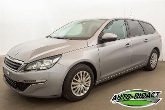 Coche accidentado Peugeot 308 1.6 BlueHDI Clima Navi  Active Business 2015/7