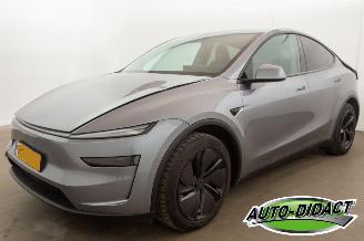 uszkodzony samochody osobowe Tesla Model Y Premium 75 kWh Long Range AWD verrijdbaar 2025/5
