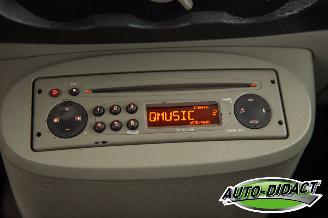 Renault Twingo 1.2-16V Automaat Airco Dynamique picture 8