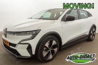 Damaged car Renault Mégane E-Tech Auto Rijd !!! SOH 95% EV60 Optimum Charge Business Ed. 2024/2