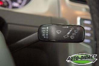 Volkswagen Golf 1.6 TDI Clima Navi Trendline picture 19