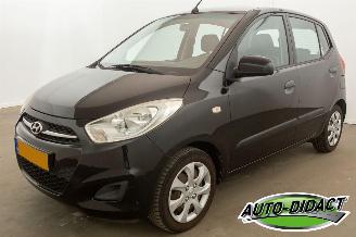 krockskadad bil auto Hyundai I-10 1.1 i-Drive Airco Cool 2011/6