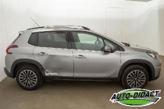 Peugeot 2008 1.2 PureTech 53.192 km NAP Clima Navi Allure picture 39