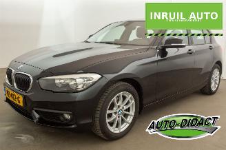 uszkodzony samochody osobowe BMW 1-serie 118i Automaat 114.929 km NAP Airco 2017/10