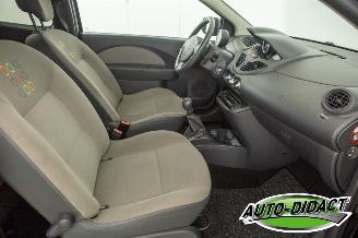 Renault Twingo 1.2-16V Airco 104.391 km NAP Collection picture 15