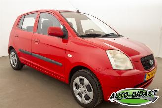 Kia Picanto 1.1 LX 155.305 km picture 2