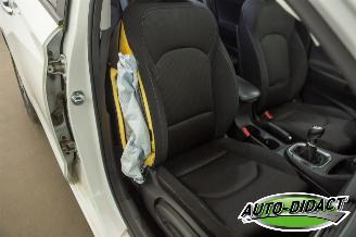 Hyundai I-30 1.0 Navi Camera Clima picture 21