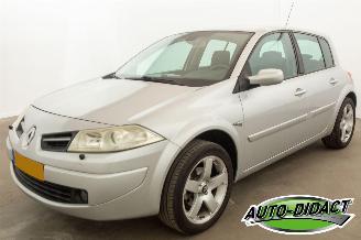 Schadeauto Renault Mégane 1.6-16V Clima Business Line 2008/9