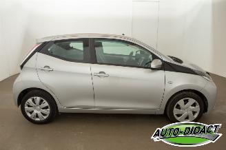 Toyota Aygo 1.0 X-Play Airco Camera picture 42