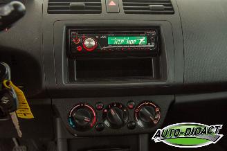Suzuki Swift 1.3 179.058 KM picture 12