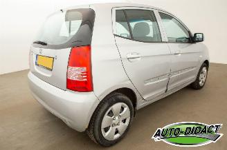 Kia Picanto 1.1 LXE Automaat picture 4