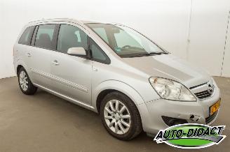 Opel Zafira 1.8 Temtation picture 3