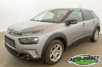 Schadeauto Citroën C4 cactus 1.2 - 96006 KM - Navi - Camera 2019/2