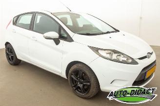 Ford Fiesta 1.25 Limited - Airco - Camera picture 2