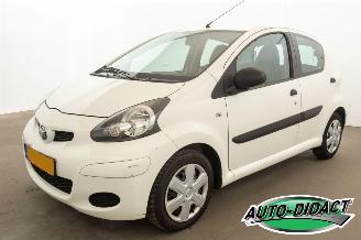 Coche accidentado Toyota Aygo 1.0-12V - Airco - 5 deurs - Access 2011/3