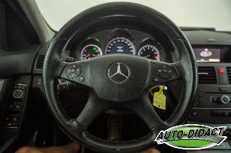 Mercedes C-klasse 180 CGI - Automaat - Navi picture 5