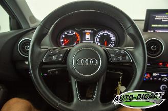 Audi A3 1.0 TFSI Automaat 82.189 km Clima Navi Leder picture 5