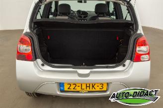 Renault Twingo 1.2-16V Airco Authentique picture 30