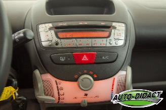 Citroën C1 1.0-12V Séduction Airco picture 9
