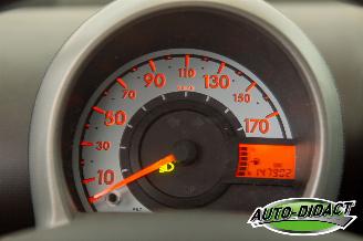 Peugeot 107 1.0 Airco Access Accent picture 6
