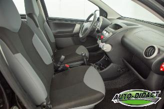 Peugeot 107 1.0 Airco Access Accent picture 14
