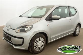 Schadeauto Volkswagen Up! 1.0 Automaat 114.638 km move up! 2013/5