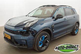 Schadeauto Lynk & Co 01 1.5 105kW Automaat Pano Camera 2022/3