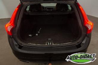 Volvo V-60 2.0 D3 Navi Summum picture 34