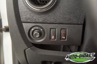 Dacia Lodgy 1.3 TCe 7p. Airco Navi Camera Comfort picture 14