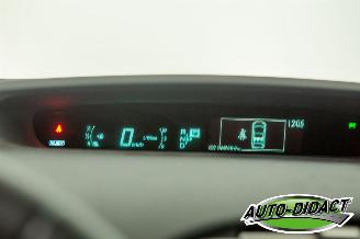 Toyota Prius 1.8 Hybride Dynamic picture 17