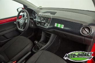 Volkswagen Up! 1.0 move up! picture 14