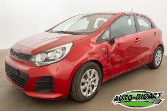 Schadeauto Kia Rio 1.2 Airco 2015/3