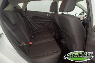 Ford Fiesta 1.0 65kP 111.342 km Airco Navi White Edition picture 20