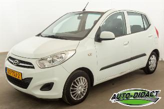 Coche accidentado Hyundai I-10 1.1 i-Drive Airco105.635 km NAP 2012/4