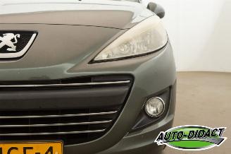 Peugeot 207 1.6 VTi Clima Navi Première picture 17