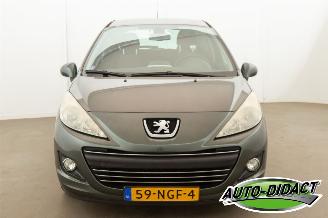 Peugeot 207 1.6 VTi Clima Navi Première picture 20