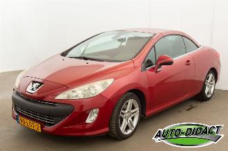 Unfallwagen Peugeot 308 Cabrio 1.6 THP Automaat Leder Camera Clima Sport Pack 2010/4