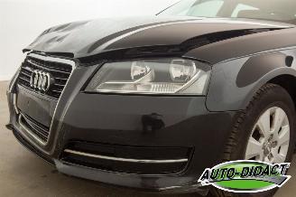 Audi A3 1.6 TDI Leder Clima Attraction picture 19