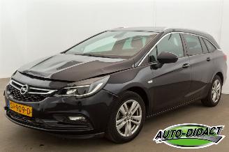 Unfallwagen Opel Astra 1.4 Turbo Navi Airco Online Edition 2018/6